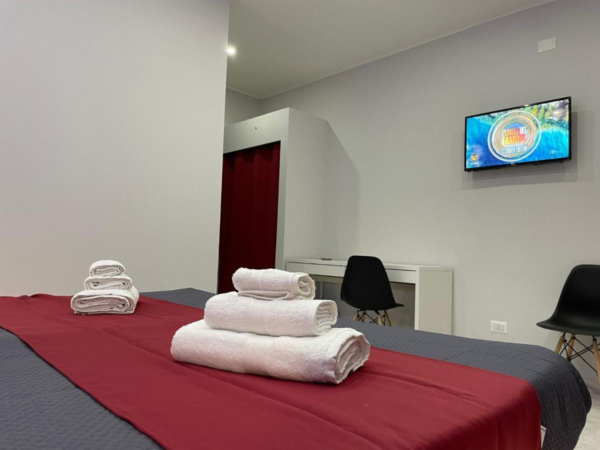 Pacini 88 Rooms And Apartment Catania Centro Екстериор снимка