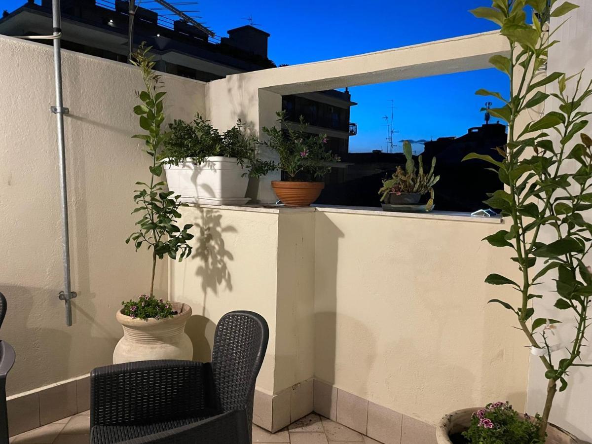 Pacini 88 Rooms And Apartment Catania Centro Екстериор снимка