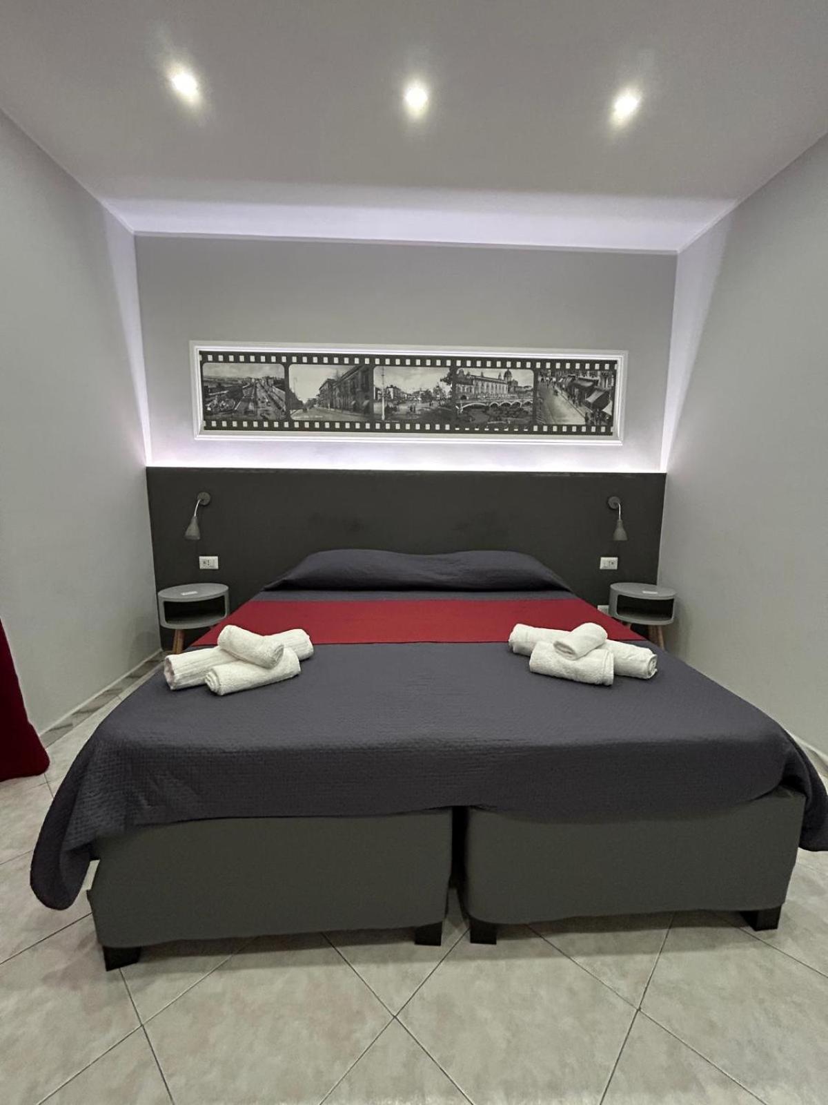 Pacini 88 Rooms And Apartment Catania Centro Екстериор снимка