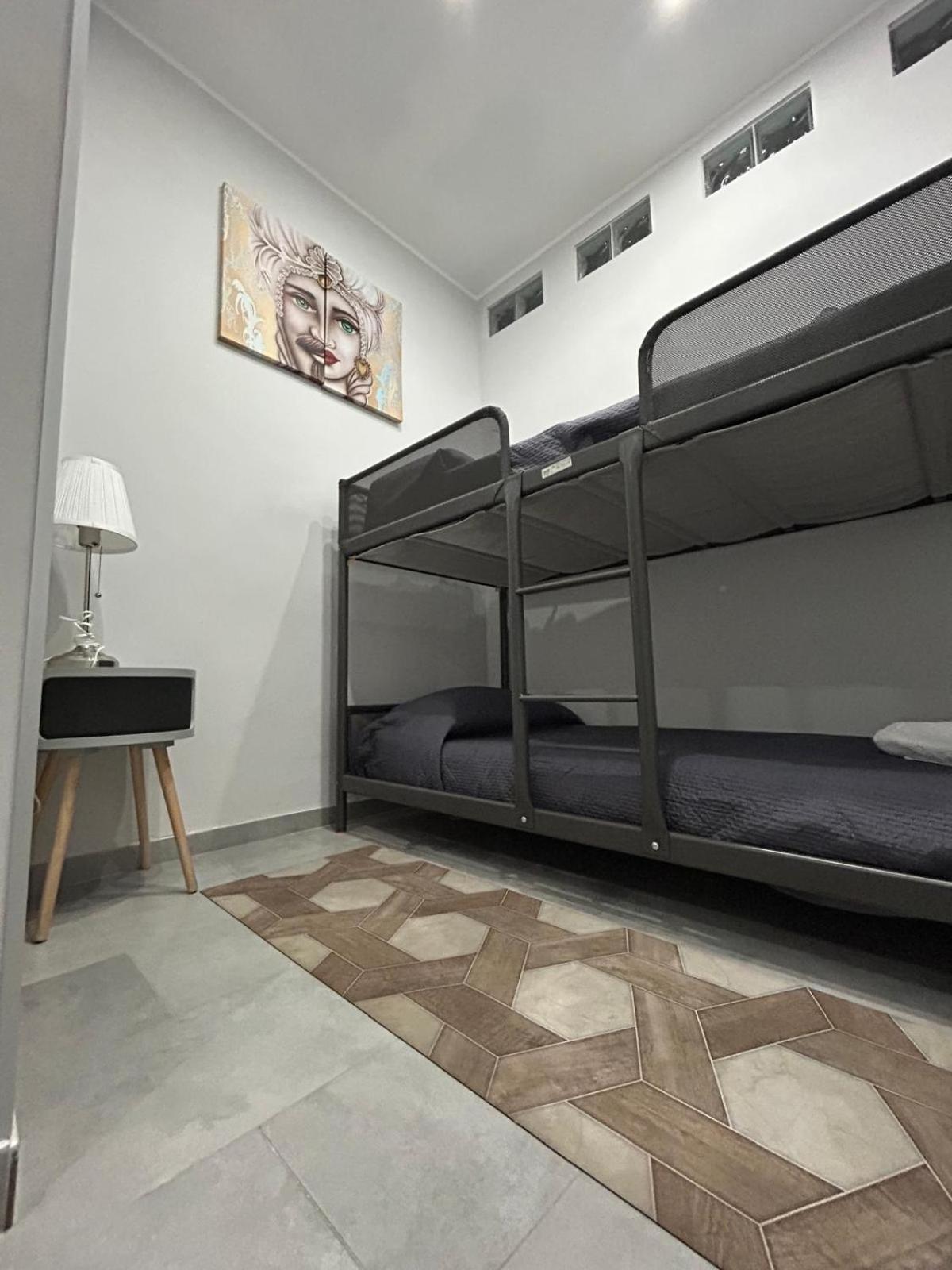Pacini 88 Rooms And Apartment Catania Centro Екстериор снимка