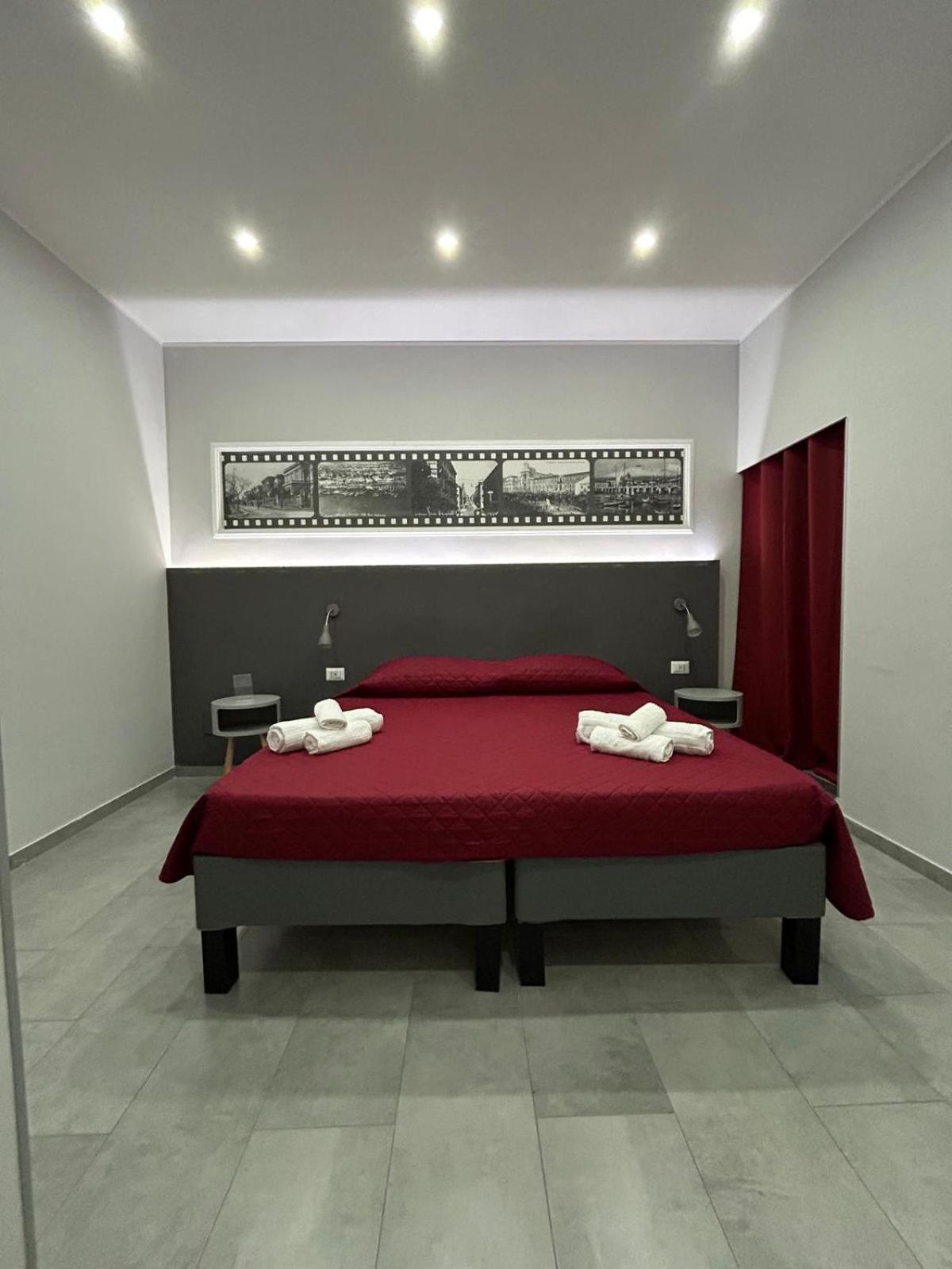 Pacini 88 Rooms And Apartment Catania Centro Екстериор снимка